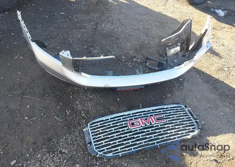 2018 GMC Yukon Denali z USA, uszkodzony, nr VIN 1GKS2CKJ1JR241237